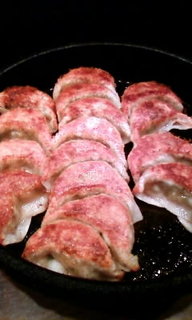 焼き餃子