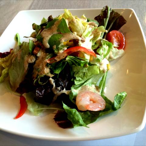 ランチメニューのサラダ