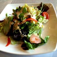 ランチメニューのサラダ