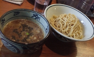 濃厚煮干しつけ麺