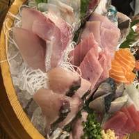 お造りの盛り合わせ