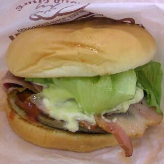 ベーコンエッグバーガー