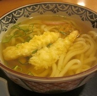 海老天ぷらうどんとまぐろたたき小丼