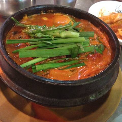 牛スジとスンドゥブチゲ