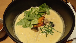 地鶏のクリームおうどん