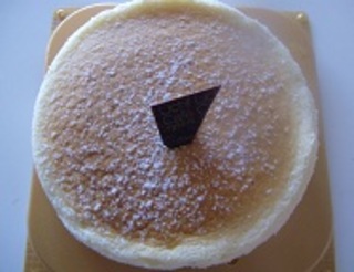 濃厚スフレチーズケーキ