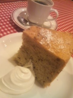 紅茶のシフォンケーキ