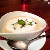 ブラウンマッシュルームの濃厚ポタージュ　…