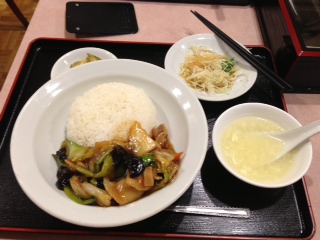 ランチ　中華丼