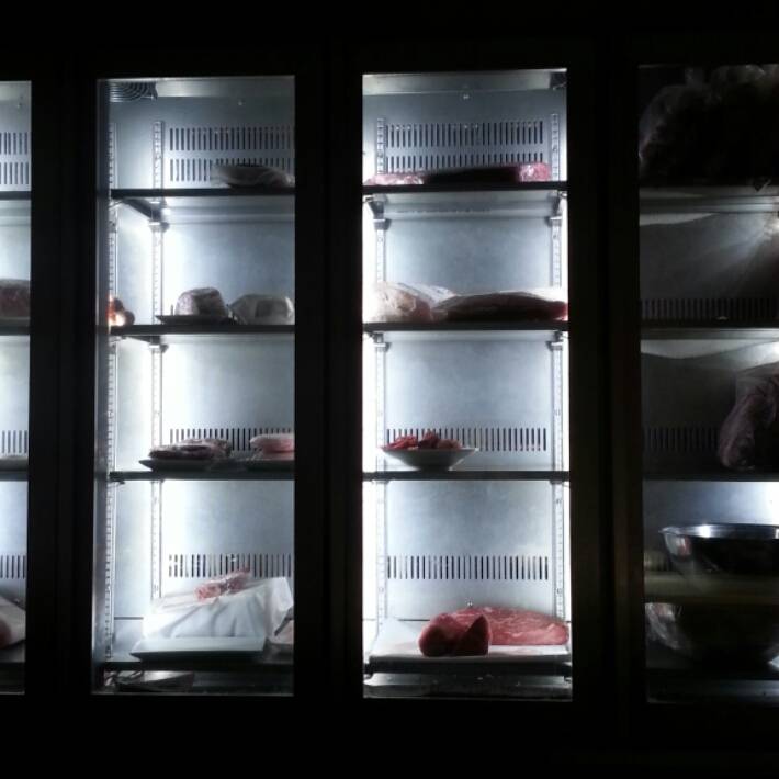 超熟成黒毛和牛 鉄板焼 …