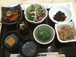 丸五水産の海鮮丼