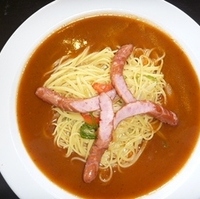 ソーセージ　（あんかけスパ）