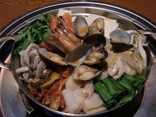 ピリ辛海鮮鍋