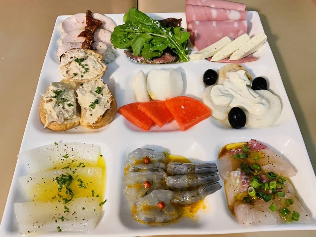 おすすめ前菜9種盛り