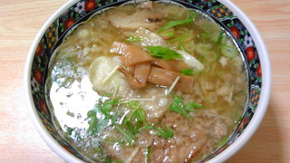 背油塩ラーメン