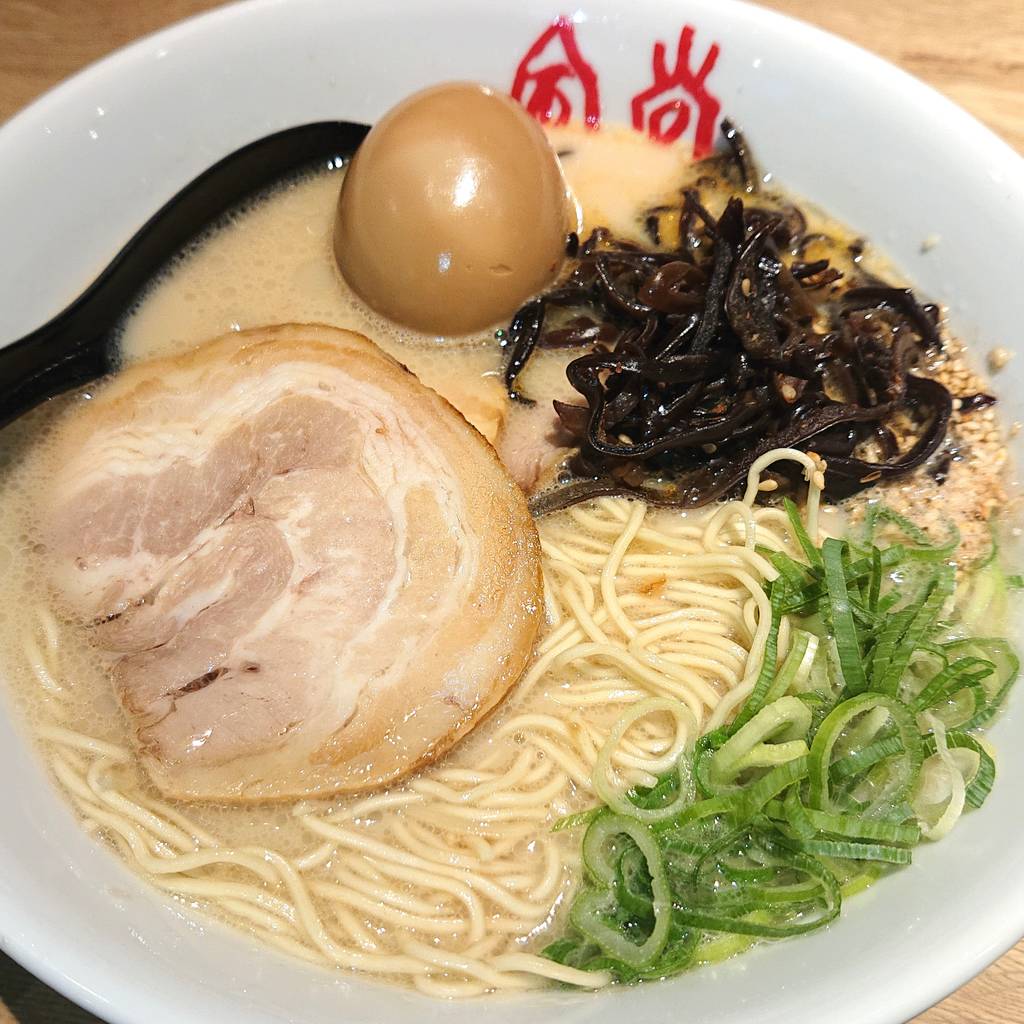 博多とんこつラーメン