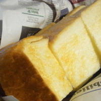 ラミの食パン