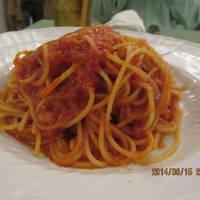 モッツアレラチーズのトマトソーススパゲッティ