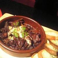 牛すね肉の煮込み