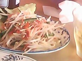 ソムタム　青パパイヤのサラダ