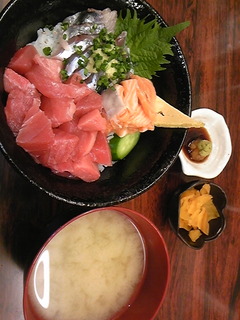 切り落とし三種丼