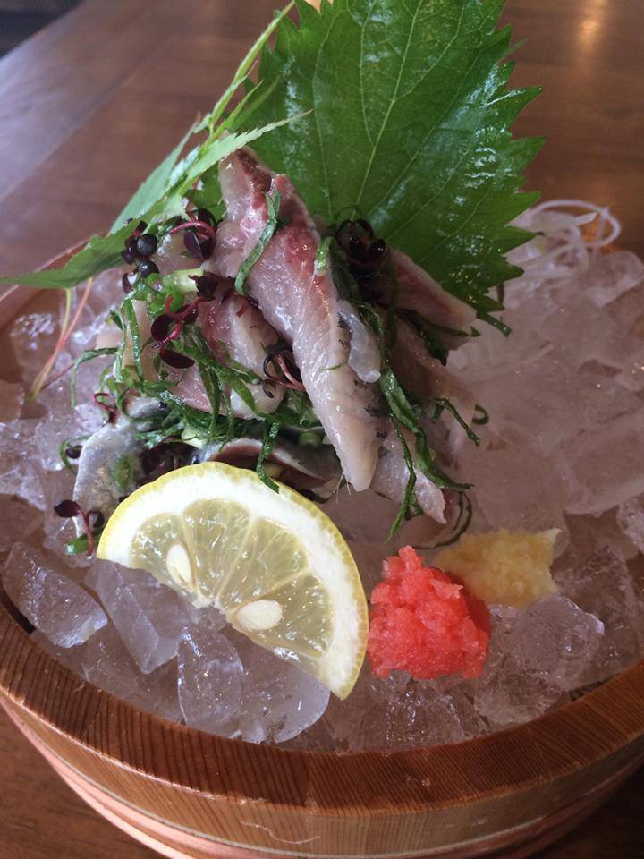 豪快海賊海鮮ちらし寿司