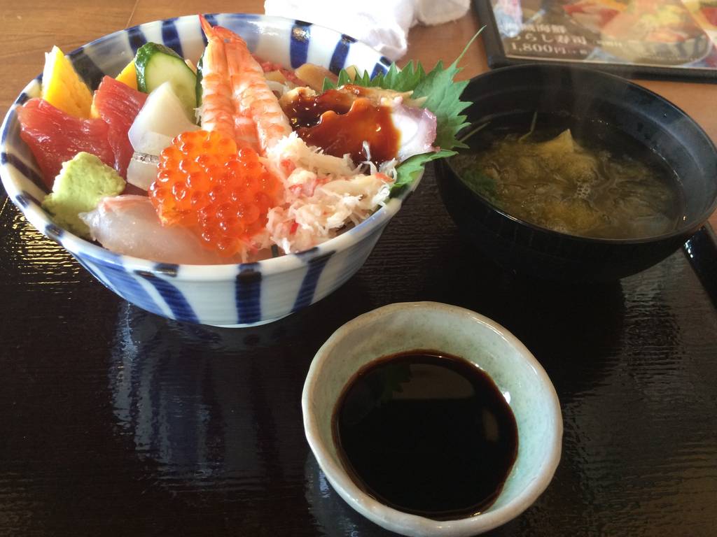 豪快海賊海鮮ちらし寿司