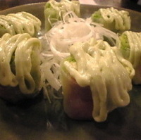 アボガドとスモークサーモンチーズの生春巻き