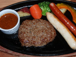 和牛入りハンバーグ&ソーセージ
