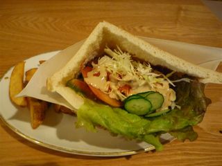 ファラフェルインピタのセット