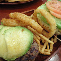 アボカドバーガー