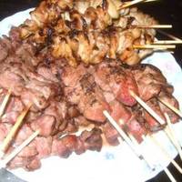 宴会料理:マグロ刺し、カツオ刺し、おまかせ料理:季節の野菜サラダ、野菜の天婦羅