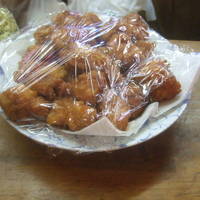 宴会料理:マグロ刺し、カツオ刺し、おまかせ料理:季節の野菜サラダ、野菜の天婦羅