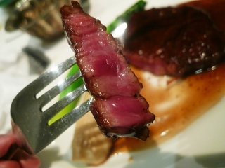 神戸牛ミスジ肉の中国風ステーキ
