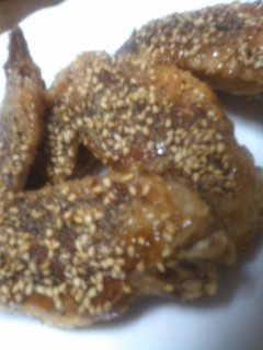 秘伝の手羽先揚げ