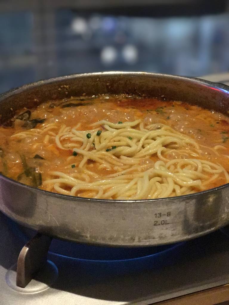 もつ鍋の締めのちゃんぽん