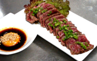 焼きたてあぶり和牛