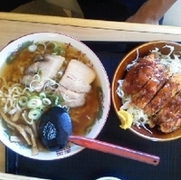 ラーメンセットチキンソースカツ丼付き