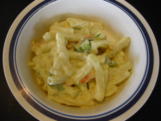 マカロニサラダ