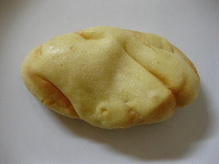 カスタードメロンパン