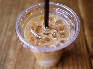 カフェ・ラ・テ