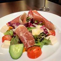 旬の山梨野菜を食べるサラダ　マスタード風味