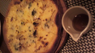 ラムチョップの香草焼き