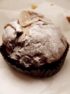 キャラメルシュークリーム