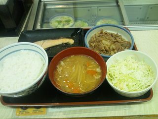 牛鮭サラダ定食