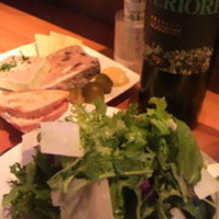 緑黄色野菜たっぷりサラダ