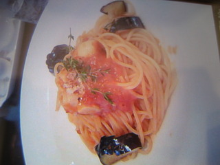 貝柱とナスのトマトパスタ