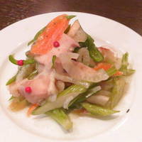 紀州地鶏と香味野菜たっぷりのマリネ