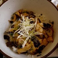 地鶏丼