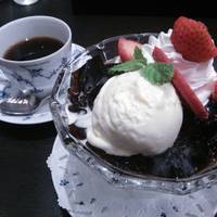 珈琲ゼリーとアイスクリームパフェ